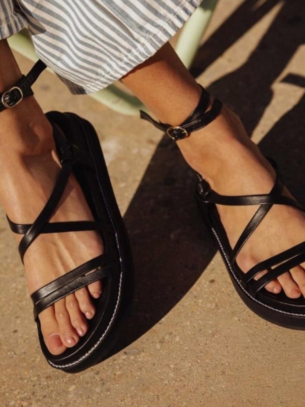 Bobbies black Salina sandals size 37